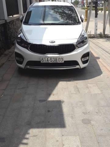 Bán Kia Rondo sản xuất năm 2018, màu trắng giá cạnh tranh0