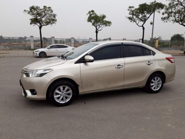 Bán ô tô Toyota Vios sản xuất năm 2014 chính chủ