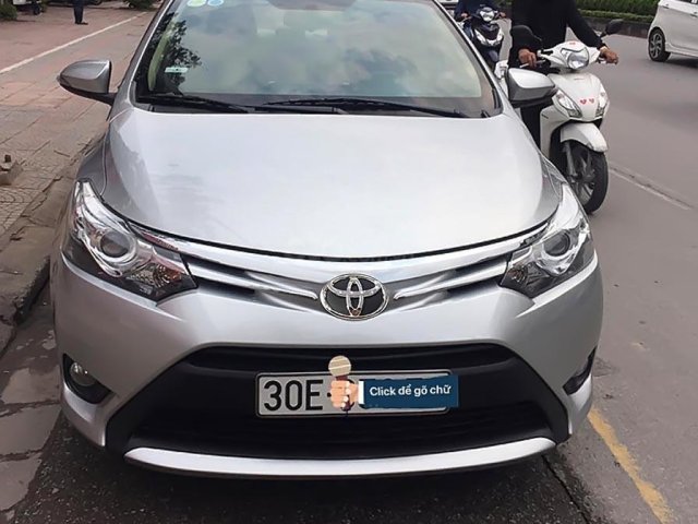Cần bán xe Toyota Vios 1.5G năm sản xuất 2017, màu bạc số tự động 