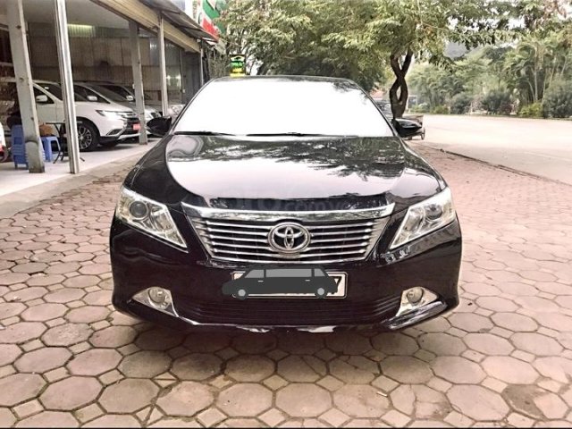 Bán Toyota Camry 2.5Q 2013, màu đen0