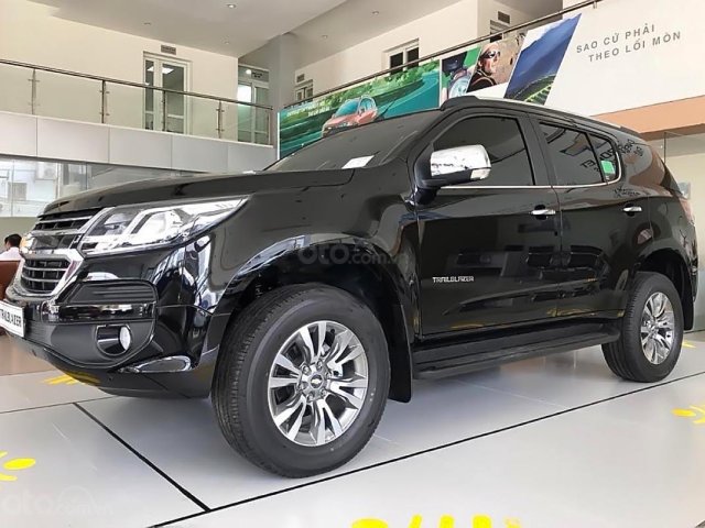 Bán Chevrolet Trailblazer 2019 – Mới 100% - Trả góp 90% - Đủ màu