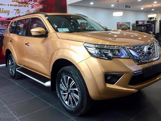 Cần bán Nissan Terrano Terra V 2.5 AT 4WD năm 2018, màu vàng, xe nhập0