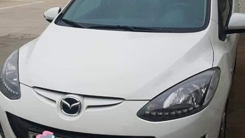 Bán xe Mazda 2 bản Hatchback số tự động, xe nữ đi một đời chủ