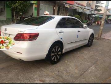 Cần bán Toyota Camry năm sản xuất 2006, màu trắng chính chủ