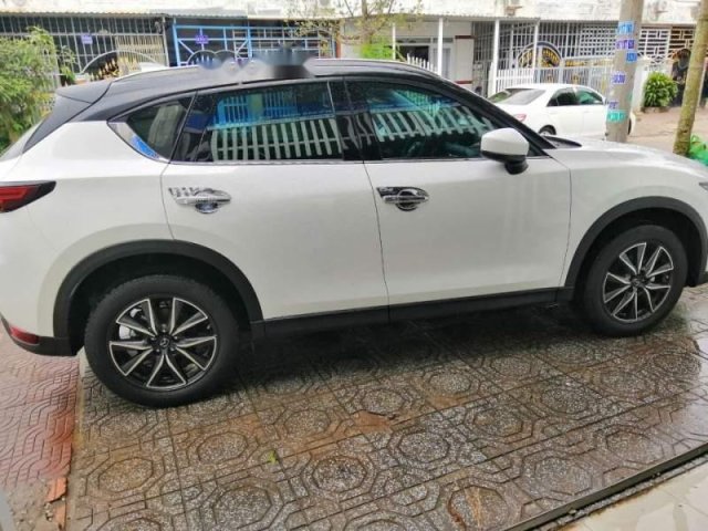 Do cần tiền nên bán Mazda CX 5 năm sản xuất 2018, màu trắng0