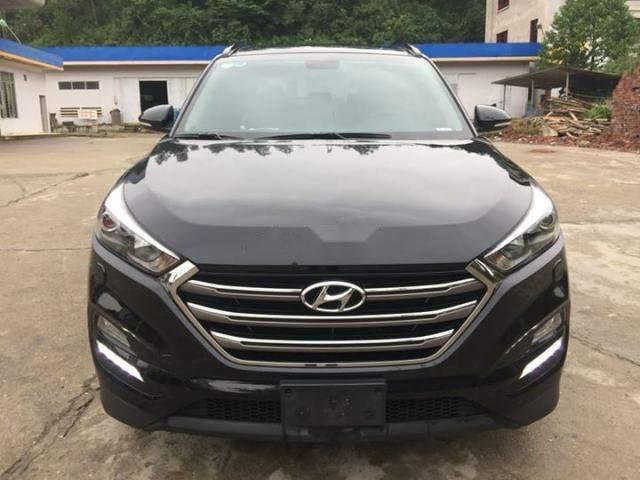 Bán Hyundai Tucson 2.0 sản xuất 2019, màu đen