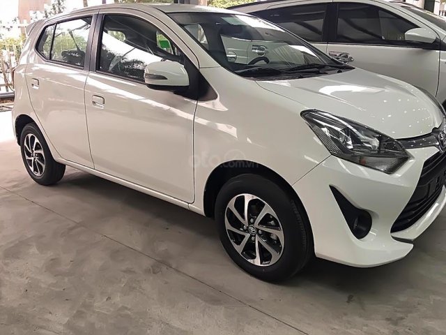 Bán xe Toyota Wigo 1.2G MT 2019, màu trắng, nhập khẩu