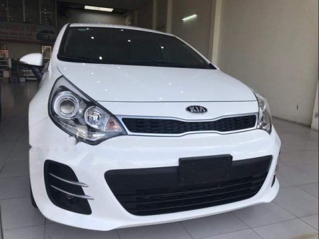 Bán Kia Rio 1.4 AT sản xuất năm 2016, màu trắng, nhập khẩu nguyên chiếc, 505 triệu