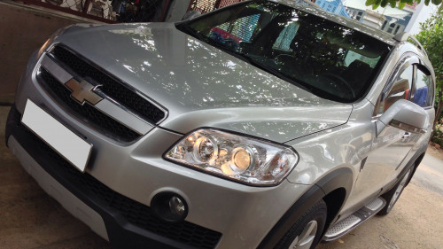 Cần bán gấp Chevrolet Captiva AT năm sản xuất 2009 xe gia đình, giá tốt