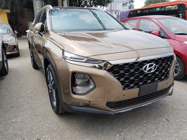 Bán xe Hyundai Santa Fe 2019 máy xăng, bản đặc biệt, màu nâu