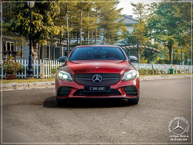  Mercedes C300 AMG - Giảm giá sốc cuối năm - Hỗ trợ giao xe tận nhà - Tặng quà miễn phí kèm theo xe0