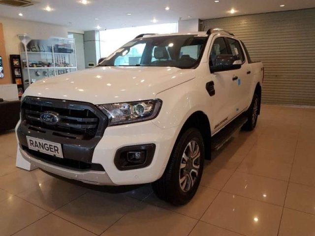 Cần bán xe Ford Ranger Wildtrak 2.0L AT (4x4) năm 2019, màu trắng, đủ màu, giao xe ngay