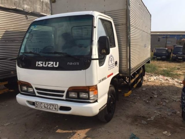 Cần bán xe tải Isuzu 1T6 đời 2002 giá tốt