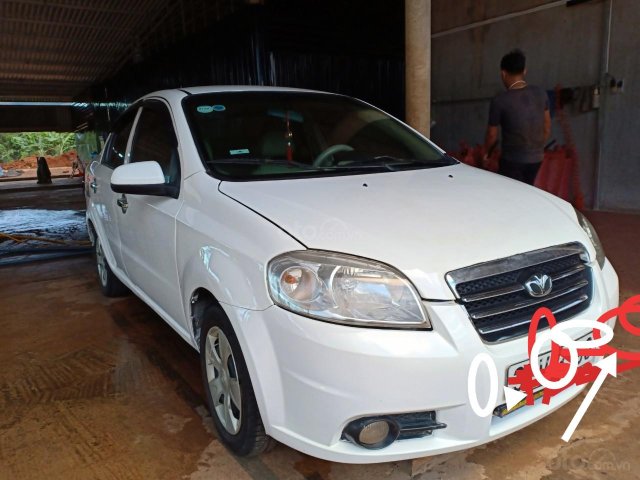 Cần bán Daewoo Gentra SX năm sản xuất 2008, màu trắng 