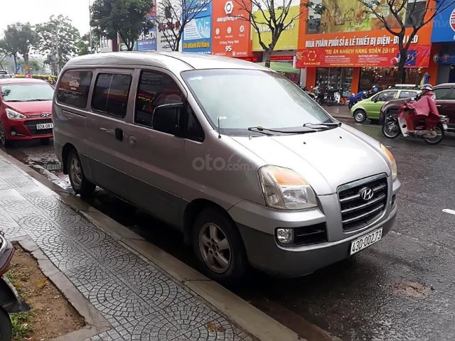 Bán Hyundai Starex 6 chỗ, xe nhập 2004, xe nhập khẩu Hàn Quốc, số tay, máy dầu