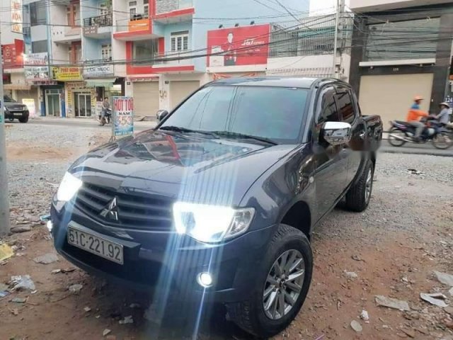 Cần bán xe Mitsubishi Triton năm 2009, xe nhập, máy êm