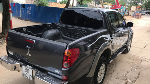 Bán Mitsubishi Triton 2.5 MT 2011, chính chủ, giá cạnh tranh