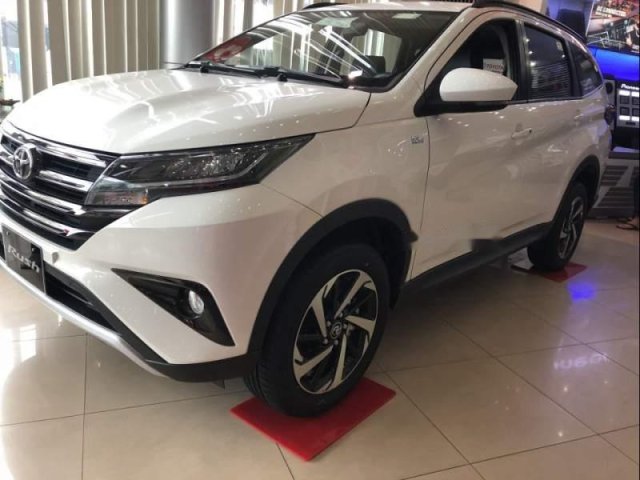 Bán xe Toyota Rush đời 2019, màu trắng, nhập khẩu 