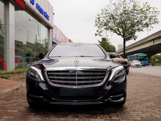 Bán xe Mercedes S600 Maybach sản xuất 2015 đăng ký 2017 tên cá nhân