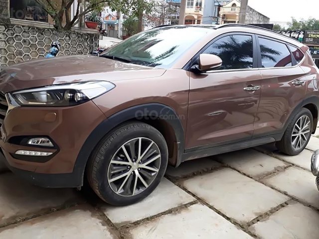 Bán Hyundai Tucson sản xuất 2015 nhập khẩu, bản đủ0