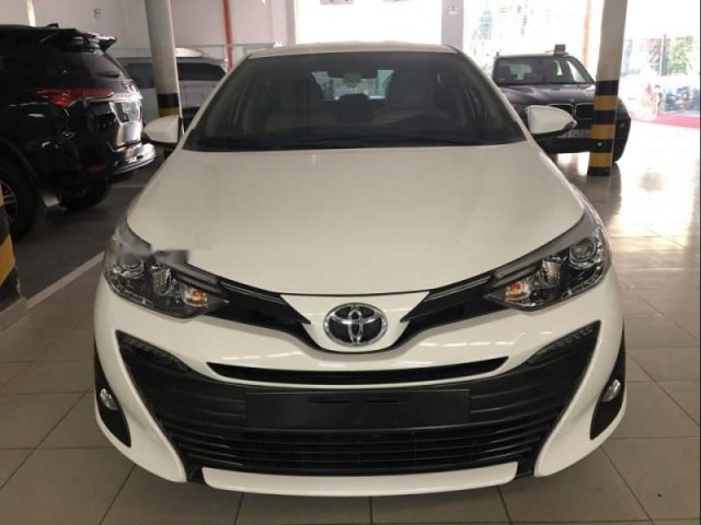 Bán xe Toyota Vios năm sản xuất 2019, màu trắng, xe mới 100%