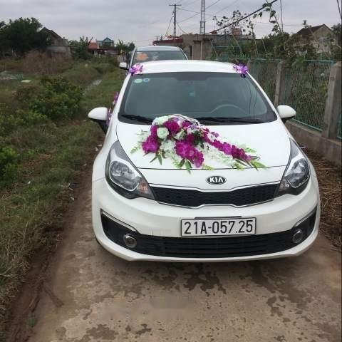 Cần bán Kia Rio 2016, màu trắng, nhập khẩu nguyên chiếc chính chủ, giá tốt0