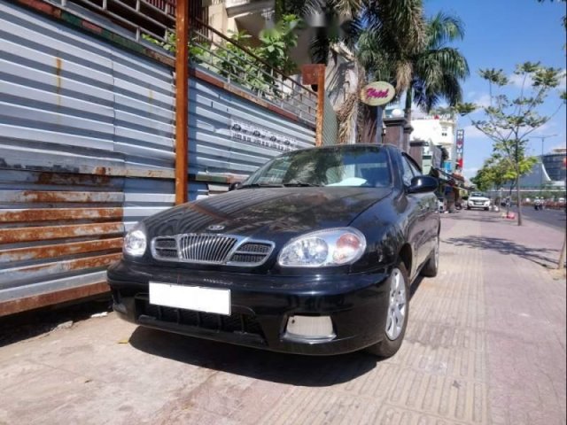 Cần bán Daewoo Lanos năm sản xuất 2000, màu đen, 125tr0