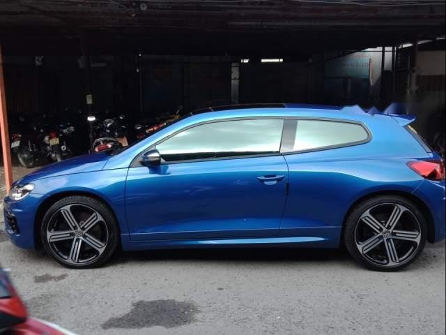 Cần bán lại xe Volkswagen Scirocco đời 2017, màu xanh lam, xe nhập0