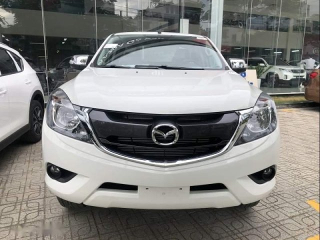 Bán Mazda BT 50 năm sản xuất 2018, màu trắng, nhập khẩu, 620 triệu