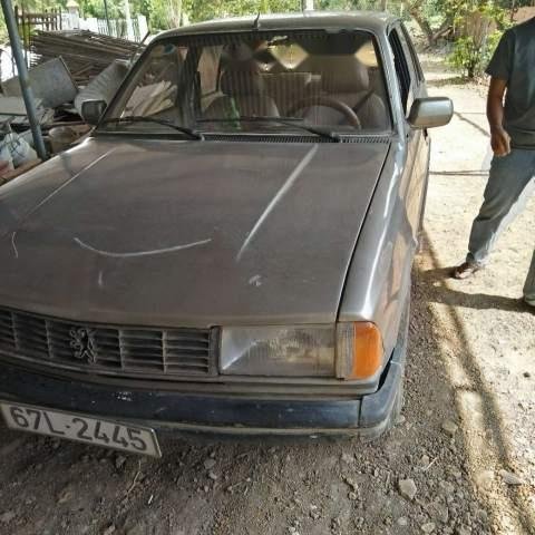 Cần bán xe Nissan Bluebird đời 1986, xe nhập, giá chỉ 18 triệu0