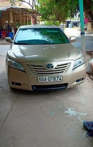 Cần bán lại xe Toyota Camry năm sản xuất 2006, nhập khẩu nguyên chiếc chính chủ