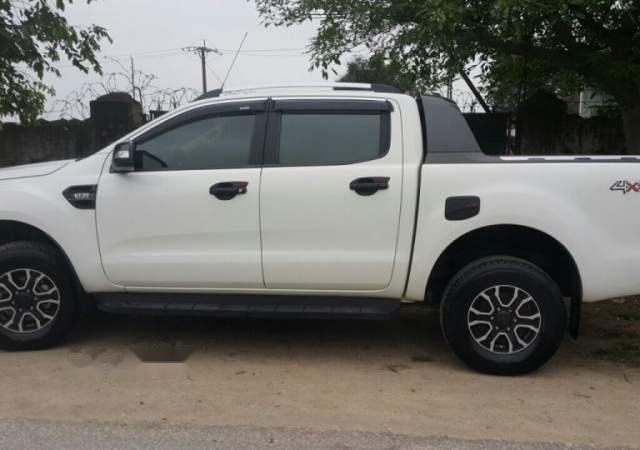 Cần bán Ford Ranger năm sản xuất 2015, xe nhập0