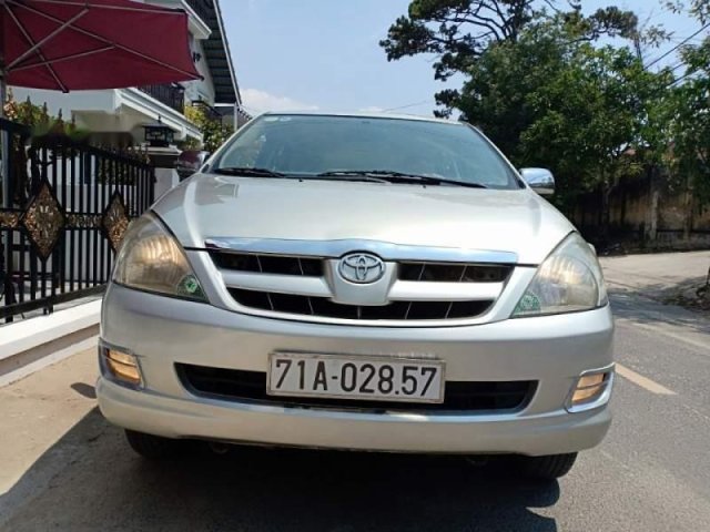 Bán Toyota Innova G đời 2007, màu bạc xe gia đình