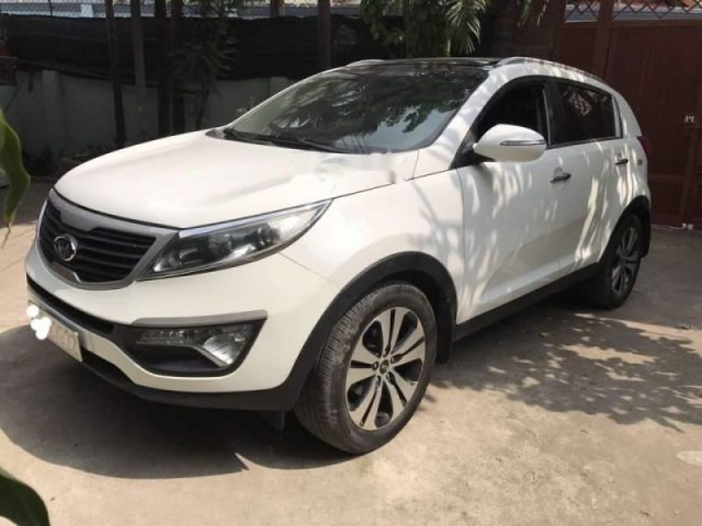 Bán xe Kia Sportage đời 2011, màu trắng, nhập khẩu nguyên chiếc, giá tốt