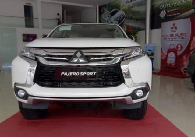 Bán xe Mitsubishi Pajero Sport 2019, màu trắng, nhập khẩu0