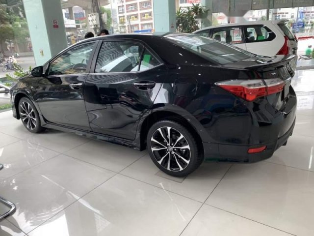 Bán Toyota Corolla Altis 2019, màu đen, giá tốt