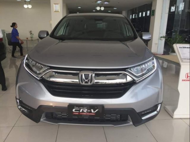 Bán xe Honda CR V   đời 2018, màu xám, xe nhập Thái Lan0