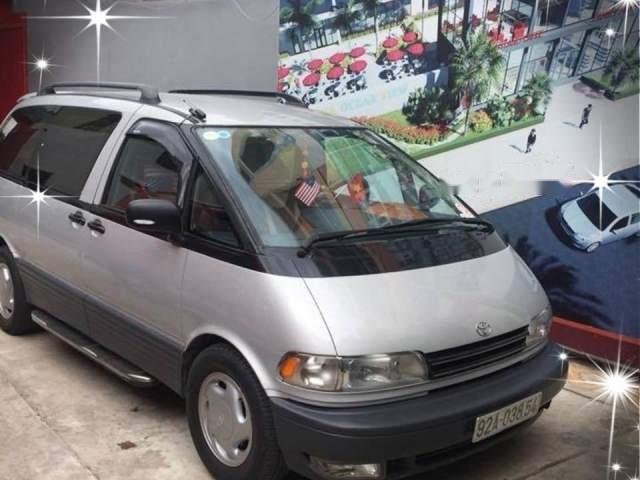 Cần bán xe Toyota Previa đời 1995, nhập khẩu nguyên chiếc, giá cạnh tranh