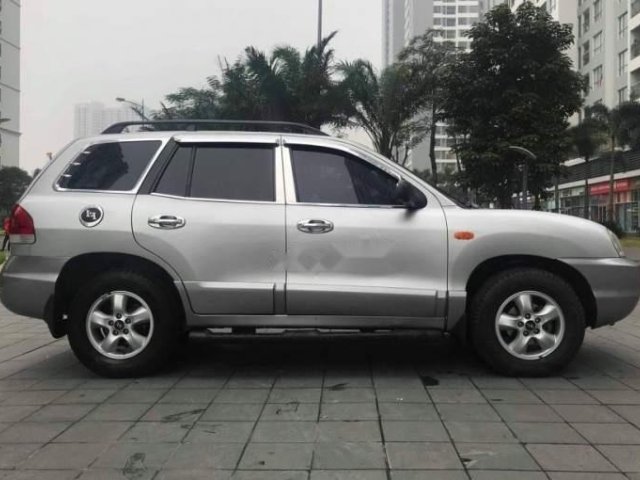 Cần bán Hyundai Santa Fe đời 2008, xe một đời chủ giá mềm, động cơ ổn định