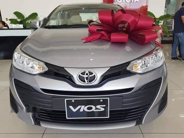 Cần bán xe Toyota Vios 1.5E CVT sản xuất năm 2019, xe giá thấp, giao nhanh