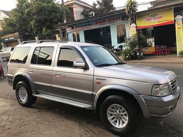 Cần bán lại xe Ford Everest đời 2006 giá cạnh tranh