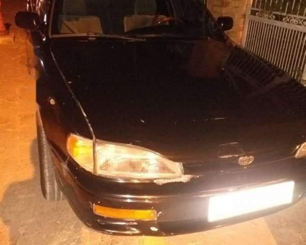 Cần bán lại xe Toyota Camry sản xuất 1994, nhập khẩu nguyên chiếc, máy móc và nội thất còn zin