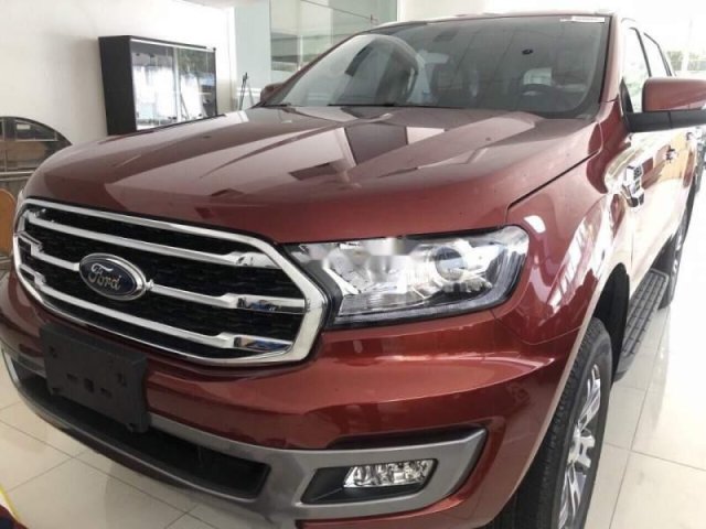 Bán xe Ford Everest sản xuất 2018, màu đỏ, xe nhập