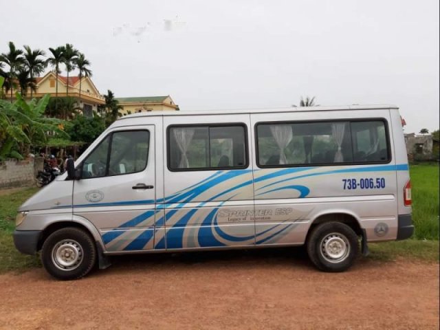 Cần bán Mercedes Sprinter đời 2009 giá cạnh tranh0