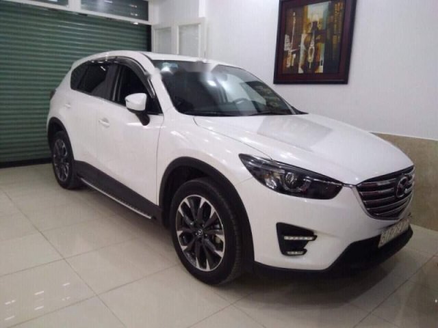 Bán xe Mazda CX 5 2WD đời 2016, màu trắng xe gia đình, 845tr