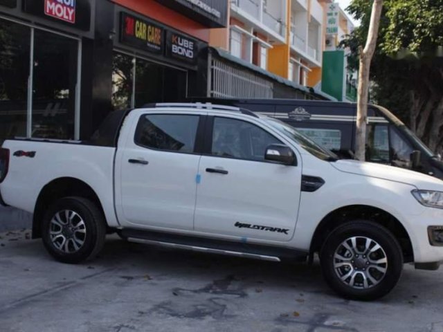 Bán xe Ford Ranger Wildtrak sản xuất 2019, màu trắng, xe nhập, giá chỉ 918 triệu