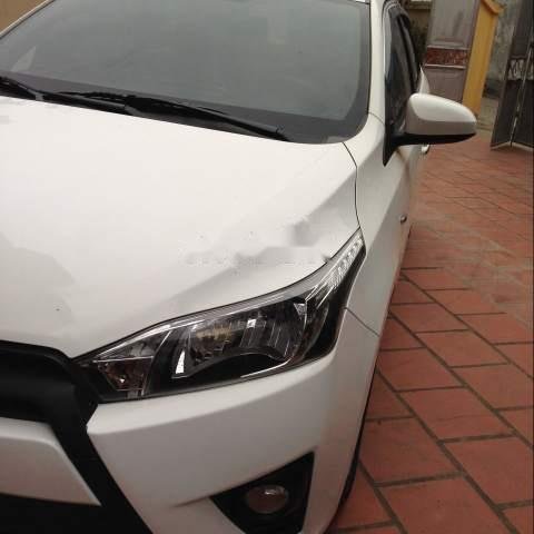 Bán Toyota Yaris E đời 2014, màu trắng chính chủ, giá 530tr