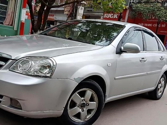 Giá xe Daewoo Lacetti 2009 phiên bản và đánh giá từ các chuyên gia