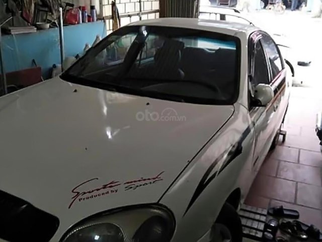 Bán ô tô Daewoo Lanos LS sản xuất năm 2002, màu trắng xe gia đình 