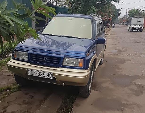 Chính chủ bán Suzuki Vitara năm 2003, màu xanh lam, xe nhập
0